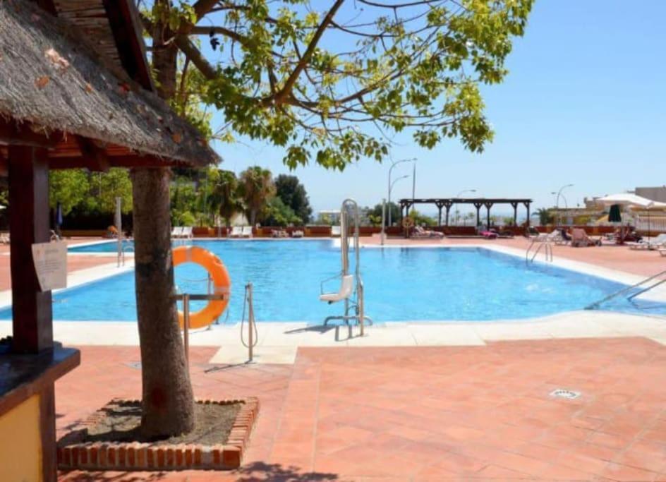 Duquesa, Vistas Panoramicas Al Mar Apartment Torremolinos Bagian luar foto